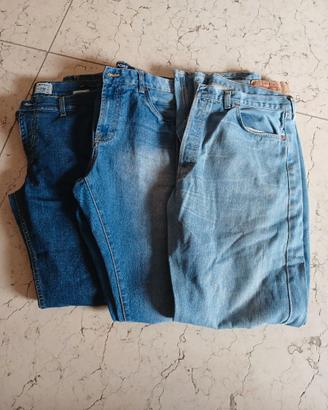 Stock jeans