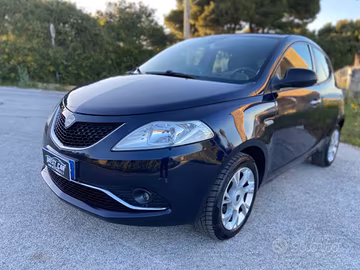 LANCIA Ypsilon 1.2 69 CV 5 porte Opening Edition