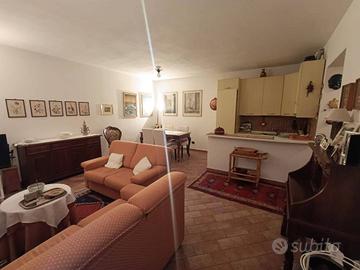 Appartamento di 80 m² con 3 locali a Calcio