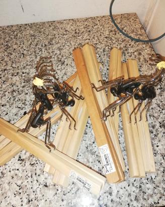 Lotto 15 Grucce IKEA BUMERANG Legno Pantaloni