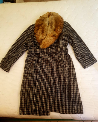 Cappotto uomo vintage con collo in pelliccia