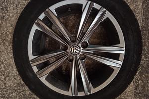 Cerchio Volkswagen da 16 con gomma