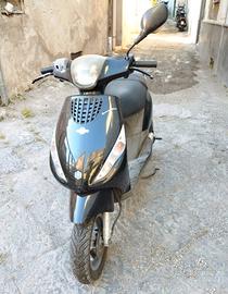 Piaggio Zip 50
