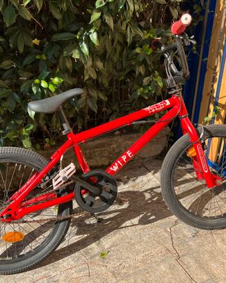 BMX BTWIN WIPE 320 20” 9-14 anni