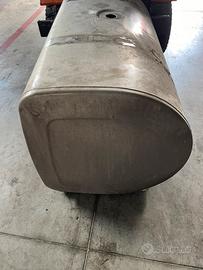 Serbatoio gasolio Volvo fh