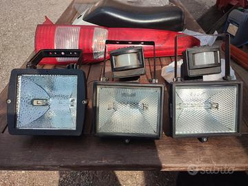 Lampade alogene da esterno