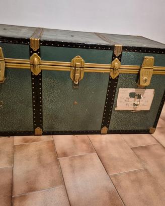 Baule, cassone, valigia