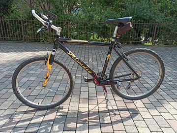 MOUNTAIN BIKE SPECIALISED 26" - 9 VELOCITÀ 