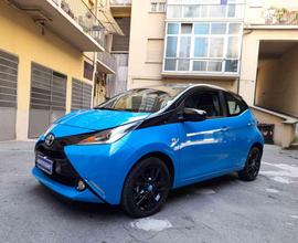 TOYOTA Aygo 1.0 VVT-i 69 CV 5 porte x-cool