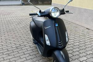 Piaggio Vespa Primavera 50 S