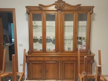 Vetrina antiquariato 