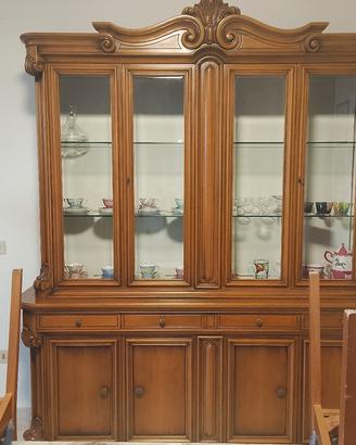 Vetrina antiquariato 