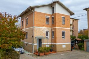 BIFAMILIARE A REGGIO NELL'EMILIA