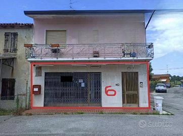 Immobile in asta di 142 m² con 2 locali a Caorle