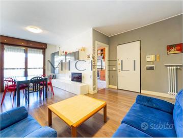 Appartamento di 97 m² con 3 locali e box auto a Le