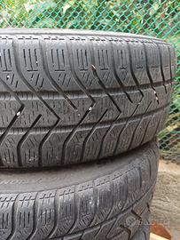 4 gomme invernali + cerchi + copricerchi