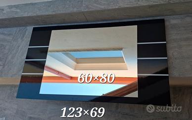 Specchiera con cornice nera laccata