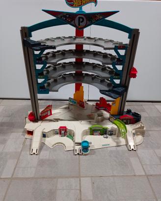 Hot Wheels Mega Garage parcheggio multipiano