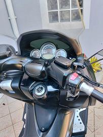 Yamaha T Max - 2008