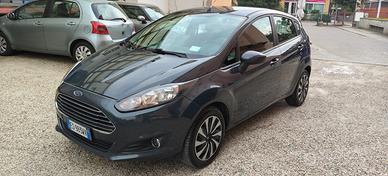 Ford Fiesta 1.4 5p. GPL Titanium
