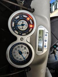 Beverly 200 Km 8200 Perfetta anno 2003