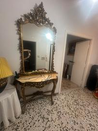 Consolle antica con specchio oro