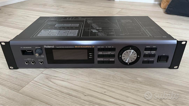 ROLAND INTEGRA 7 SYNTH EXPANDER