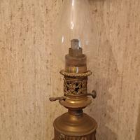 Vecchia lampada olio