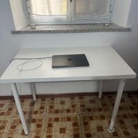 Tavolo bianco Ikea