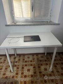 Tavolo bianco Ikea