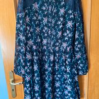 Vestito a fiorellini blu