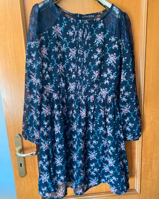 Vestito a fiorellini blu