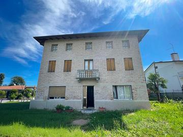 Splendido rustico da ristrutturare