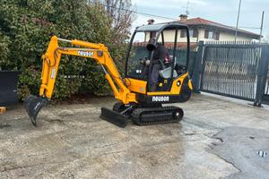 E279- MINI ESCAVATORE NEUSON 15Q
