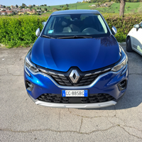 Reanault Captur Hybrid 140 CV intens