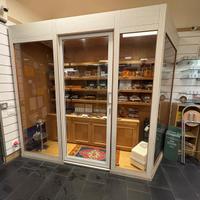 Walk in humidor