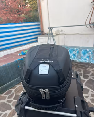 Borsa serbatoio givi ST603
