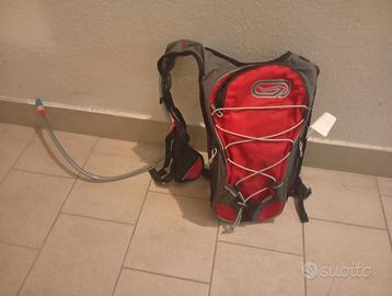 Zaino con sacca idrica