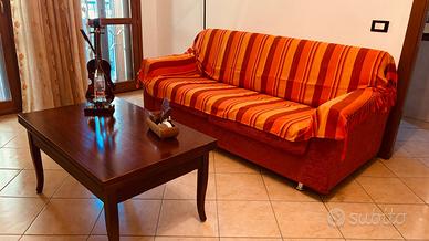 Tavolino in NOCE trasformabile in tavolo