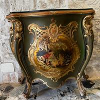 Mobile bombato stile barocco