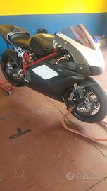 Supertwin