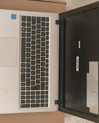 Scocca Notebook ASUS VivoBook X540