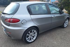 Alfa Romeo 147 1.6 105CV Benzina Anno 2006