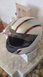 2 caschi BMW