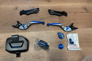 Kit leve +pedane +tappi serbatoio+coperchio