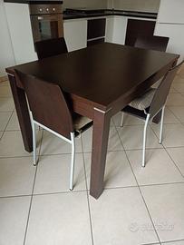 Tavolo allungabile Oregon rovere scuro con 4 sedie