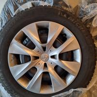 gomme da neve più cerchio e copricerchio peugeot