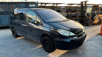 Peugeot 807 "2004" 2200 HDI 94KW128CV*4HW