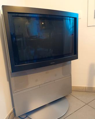 Bang & Olufsen Beovision Avant