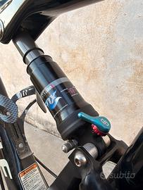 bici cannondale enduro carbonio